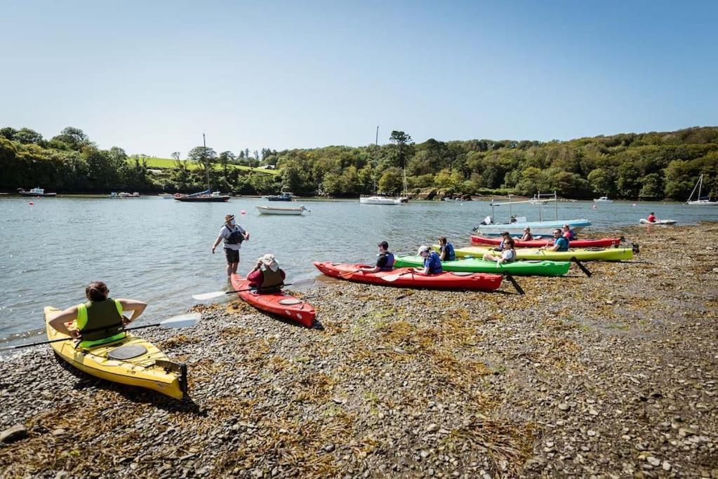 Coastal Village Retreat Castletownshend Esterno foto