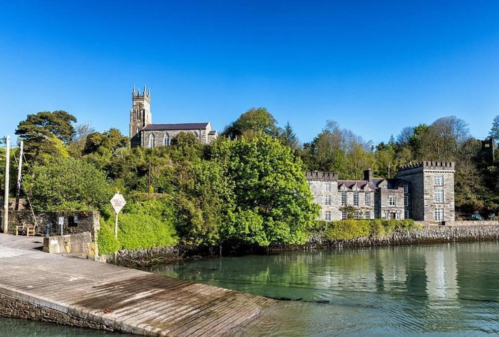 Coastal Village Retreat Castletownshend Esterno foto